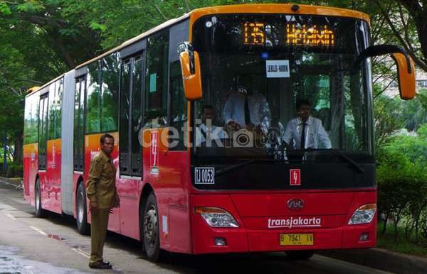 Importir Bus TransJ Baru yang Berkarat Siap Mengganti Kerusakan