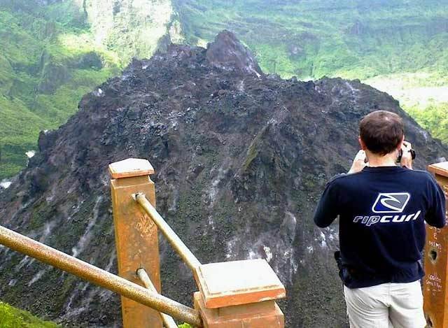 Gunung Kelud Naik Status Jadi Siaga, Warga Belum Diimbau Mengungsi
