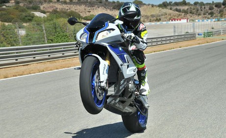 10 Motor Paling Asyik Diajak Jingkrak Bareng