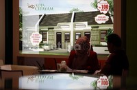 Serta ada beberapa di daerah Citayam Depok menawarkan rumah murah 100 juta-an.     