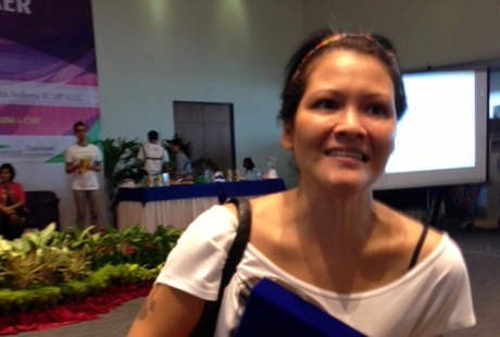 Nyatakan Diri Anti-kemoterapi, Melanie Subono Dikritik Dokter