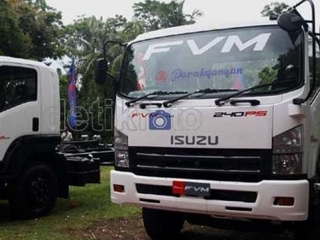 Isuzu Tak Gentar Meski Persaingan Kendaraan Komersial Makin Ketat
