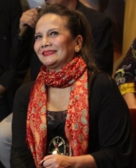 Christine Hakim Bahagia Main di Film Retak Gading