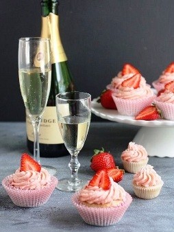 Cupcake Ini Berdandan Cantik untuk Sambut Valentine! (1)