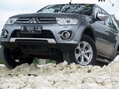 Test Drive Mitsubishi Pajero Sport