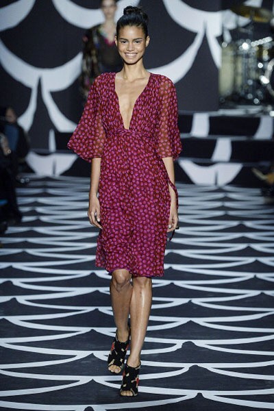 Diane von Furstenberg. Fall/Winter 2014. New York Fashion Week 2014. [Photo by Catwalking/Getty Images]