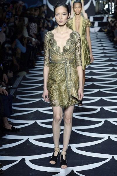 Diane von Furstenberg. Fall/Winter 2014. New York Fashion Week 2014. [Photo by Catwalking/Getty Images]