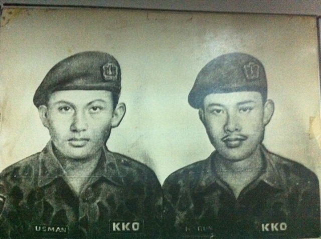 Penuh Haru dan Amarah, Ini Suasana Saat Usman Harun Dibawa ke Kalibata