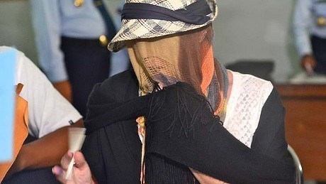 Petugas Bea Cukai Penangkap Corby Kecewa Si Ratu Mariyuana Dibebaskan