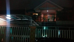 Tetangga Sering Lihat Pria Mirip Wawan Sambangi Rumah Artis Jennifer Dunn