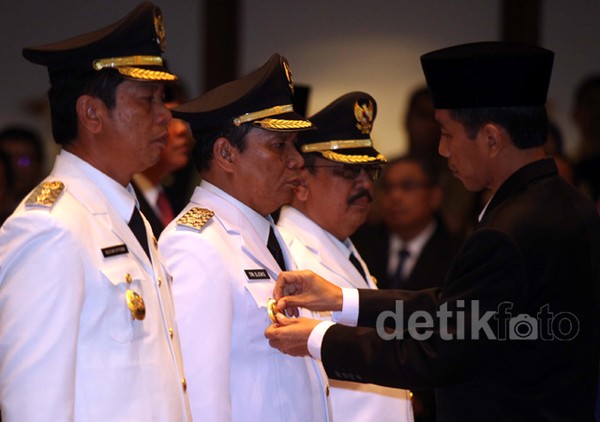 Pelantikan 26 Pejabat Eselon II Pemprov DKI