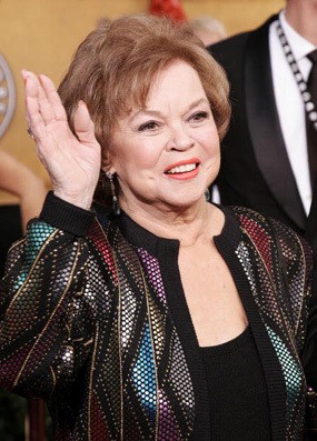Mantan Artis Cilik Hollywood Shirley Temple Meninggal Dunia