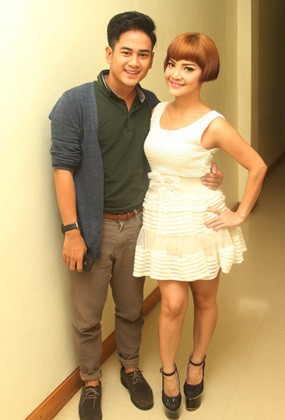 Valentine, Irma Dharmawangsa Berikan Benda Ini ke Dwi Andhika