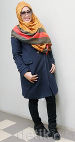Melinda Tampil Berhijab