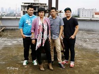 Konsepnya nanti satu orang beruntung akan bawa 20 temannya untuk konser itu, sambung Sa'id. Reno/detikFoto.