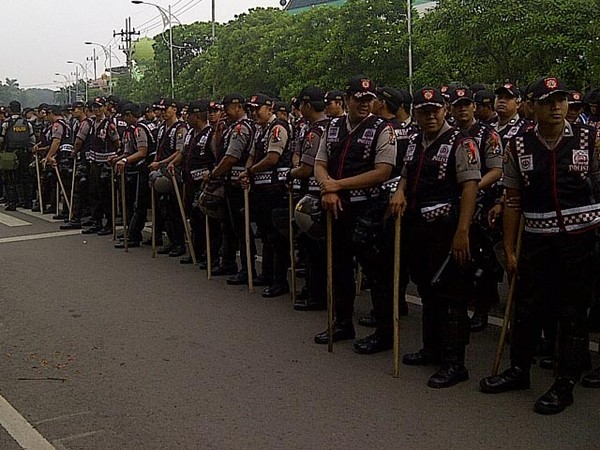 3.300 Polisi Amankan Pelantikan Gubernur Jatim