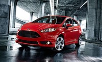 Fiesta ini akan mengusung mesin Ford EcoBoost 1.600 cc turbocharger yang menghasilkan tenaga 197 tenaga kuda pada putaran mesin 1.600 rpm dan torsi 290 Nm pada 3500 rpm. Dengan begitu mesin memberikan performa dan rasa seperti mesin berkapasitas 2 kali lebih besar. (dok:  NewsPress.co.uk).
