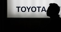 Mengenai pekerja di sana, Toyota akan membantu merelokasi para pekerja, meski tidak disebutkan detailnya seperti apa. Toyota memiliki sekitar 2.500 karyawan di Australia. REUTERS/Kim Kyung-Hoon/Files.