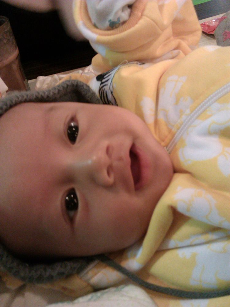 Naufal Alvaronizam Siregar, 3 Bulan, Lelaki