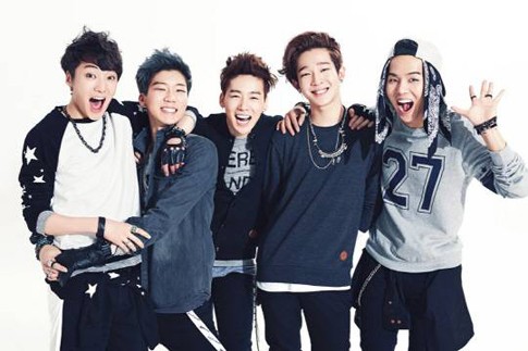 Setelah Tampil di Konser Bigbang, WINNER Buka Konser 2NE1