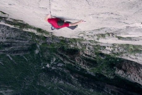 Spiderman di Dunia Nyata, Panjat Tebing Batu Setinggi 457 M Tanpa Pengaman