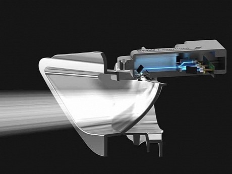 Motor Bakal Pakai Lampu Laser