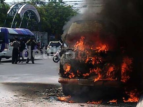4 Tips Mencegah Mobil Terbakar