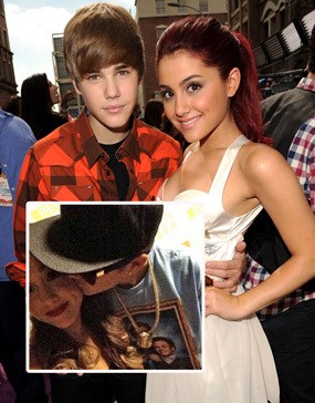 Digosipkan dengan Justin Bieber, Ariana Kena Damprat Beliebers