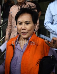 Terkait penyidikan yang sudah usai, masa penahanan Maria juga diperpanjang untuk 20 hari ke depan. Lamhot Aritonang/detikFoto.