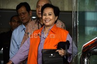 Maria melalui kuasa hukumnya kembali meminta KPK agar segera memproses Elda Deviane Adiningrat. Menurut Maria ini semua berawal dari Elda. Lamhot Aritonang/detikFoto.