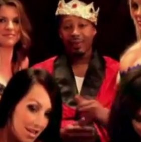 5 Iklan dengan Model Rapper yang Dinilai Aneh 5 Iklan dengan Model Rapper yang Dinilai Aneh