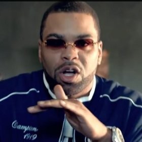 5 Iklan dengan Model Rapper yang Dinilai Aneh 5 Iklan dengan Model Rapper yang Dinilai Aneh