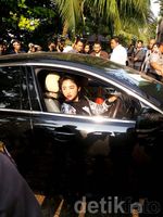 Naik Jaguar, Depe Datangi Kejari