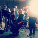 Gaya Rambut Baru si Cantik Taylor Swift