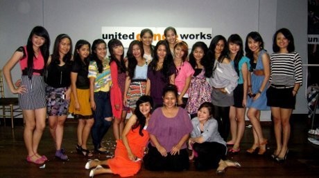 Komunikasi, Kunci Sukses Penyanyi dan Penari di Atas Panggung