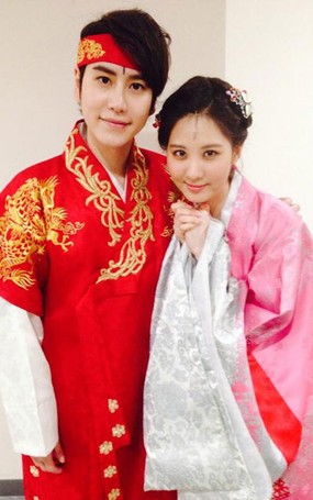Kyuhyun SuJu dan Seohyun SNSD Akrab, 2NE1 Persiapan Jelang Konser Dunia