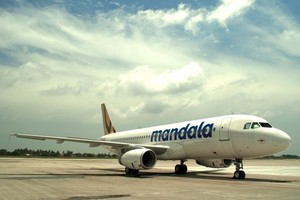 Tigerair Mandala Batalkan 5 Penerbangan Terkait Gunung Kelud