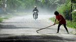 Gunung Kelud Masih Muntahkan Abu Vulkanik