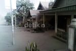 Evakuasi Korban Gunung Kelud di Malang