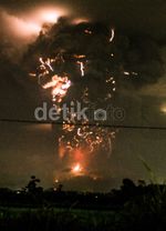 Dahsyatnya Letusan Gunung Kelud