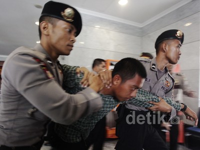 Simulasi Pengamanan Pemilu di MK
