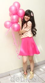 Manisnya Putri Una Rayakan Valentine