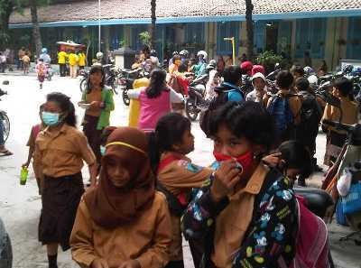 Imbas Abu Kelud, Pelajar SDN Kaliasin Dipulangkan Lebih Awal