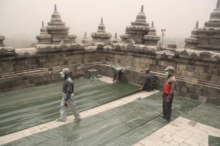 Ini Detik-detik Penyelamatan Borobudur dari Hujan Abu Kelud