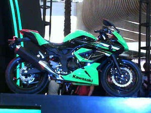 Kenapa Ninja RR Mono Pakai Mesin 250 cc 1 Silinder?