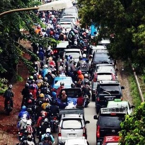 Kelas Menengah RI Bertambah, 8 Juta motor dan 1,5 Juta Mobil Langsung Ludes