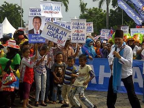 Diskusi Pemberantasan Korupsi, Dahlan Iskan Lempar Solusi Referendum