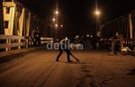 Santri Pesantren Bersihkan Abu Vulkanik