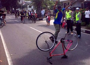 Masih Ada yang Merokok di CFD, Ridwan Kamil: Itu Sebagian Wajah Indonesia