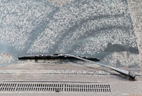 Ingin Bebersih Abu Vulkanik? Perhatikan Petunjuknya Agar Tak Celaka